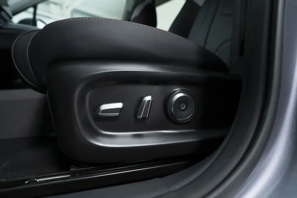 Nuevo OMODA 5 Interior 38 Motor16