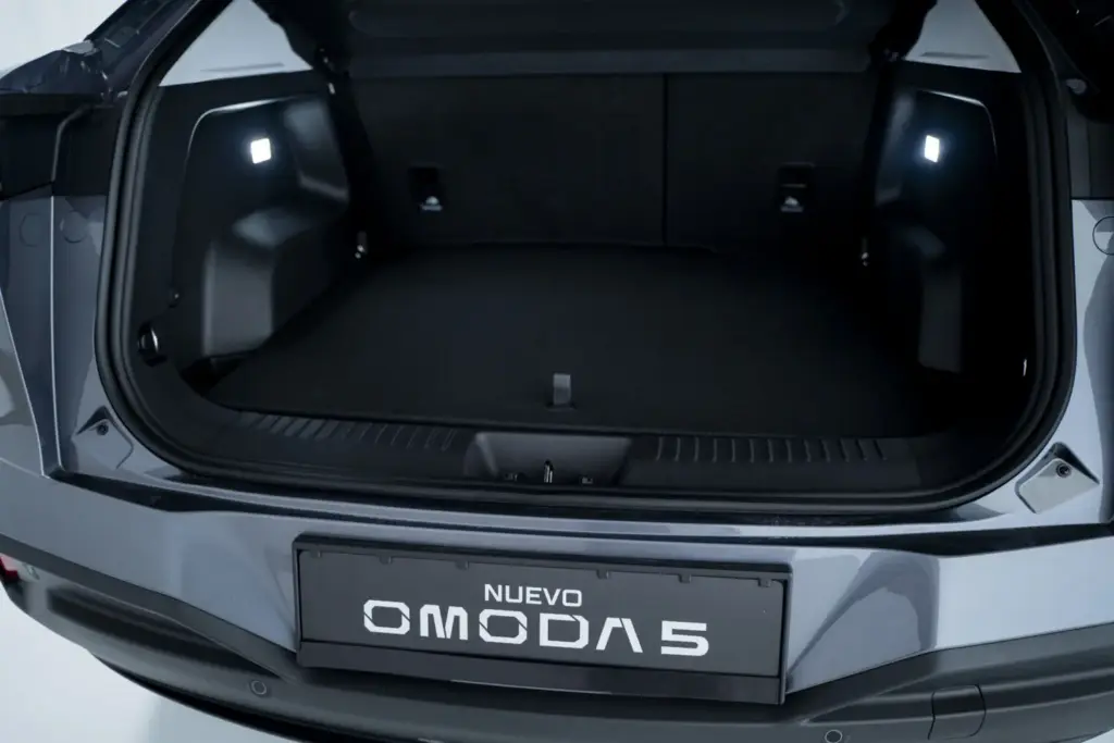 Nuevo OMODA 5 Interior 8 Motor16