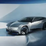 Opel STX Concept: así imagina Rüsselsheim el familiar eléctrico del futuro