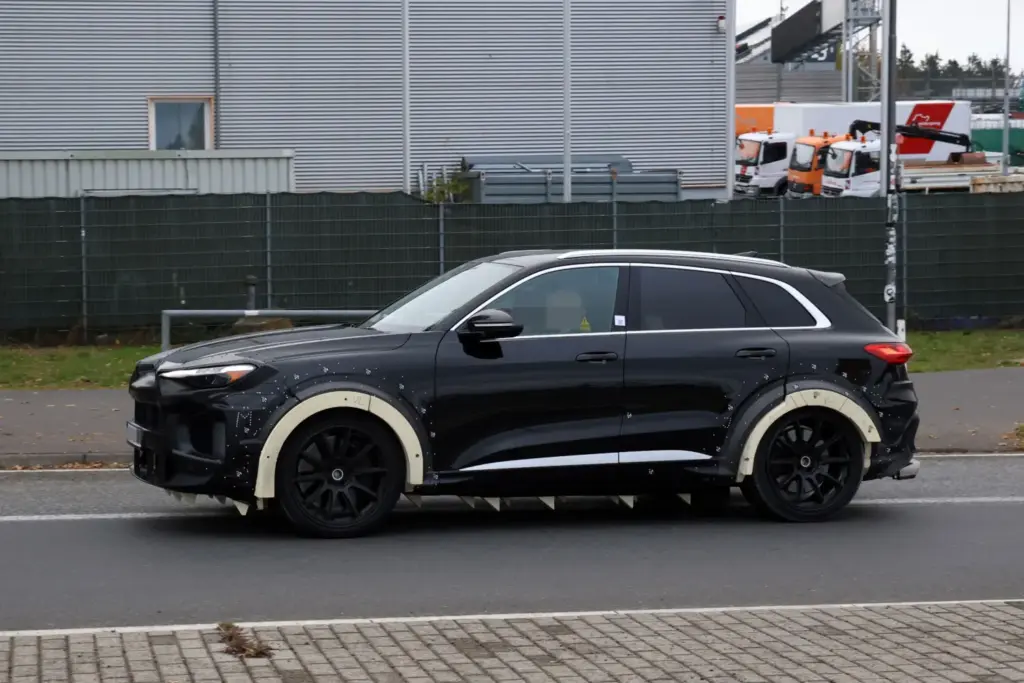 Fotos espía del Porsche Macan 2028: el proyecto Octan toma forma en Nürburgring 8 Motor16 Porsche Macan 2028 gasolina espia 6 Motor16