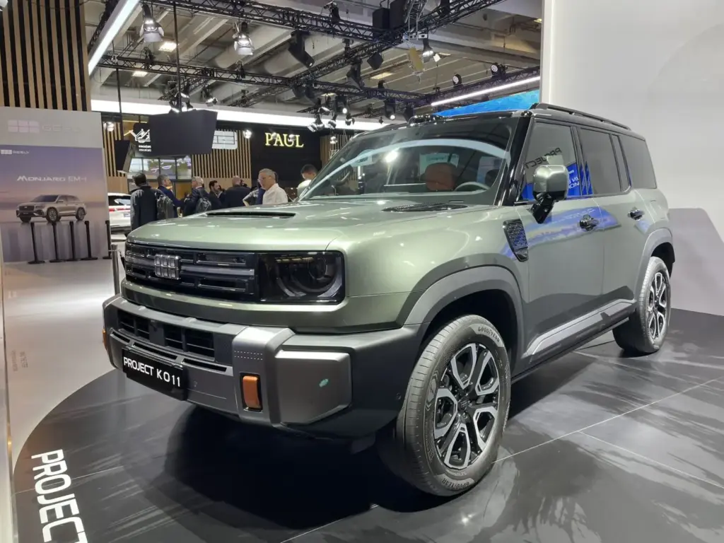 SALON DE PARIS GEELY KO11 Motor16