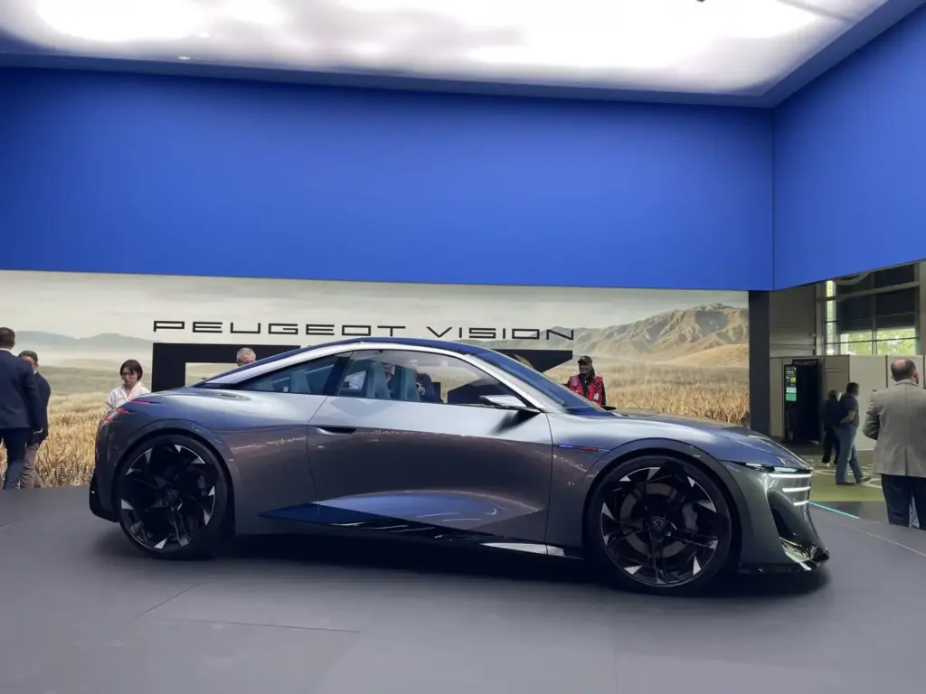 SALON DE PARIS PEUGEOT VISION RCZ Motor16