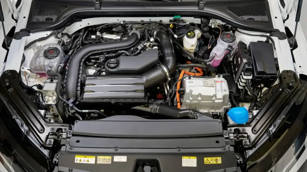 SKODA OCTAVIA HYBRID 1 Motor16