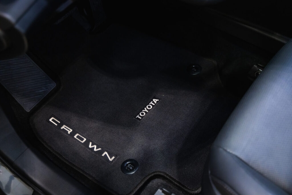 TOYOTA Crown Signia GTS 2026 SEMAjpg 15 Motor16