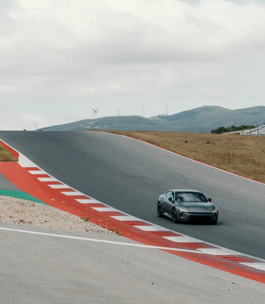 Qué se siente al volante de un Polestar 4: Oxford mide por primera vez la emoción al conducir un coche de 544 CV 18 Motor16 The anatomy of performance polestar11 Motor16