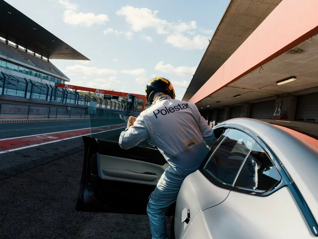 Qué se siente al volante de un Polestar 4: Oxford mide por primera vez la emoción al conducir un coche de 544 CV 20 Motor16 The anatomy of performance polestar14 Motor16