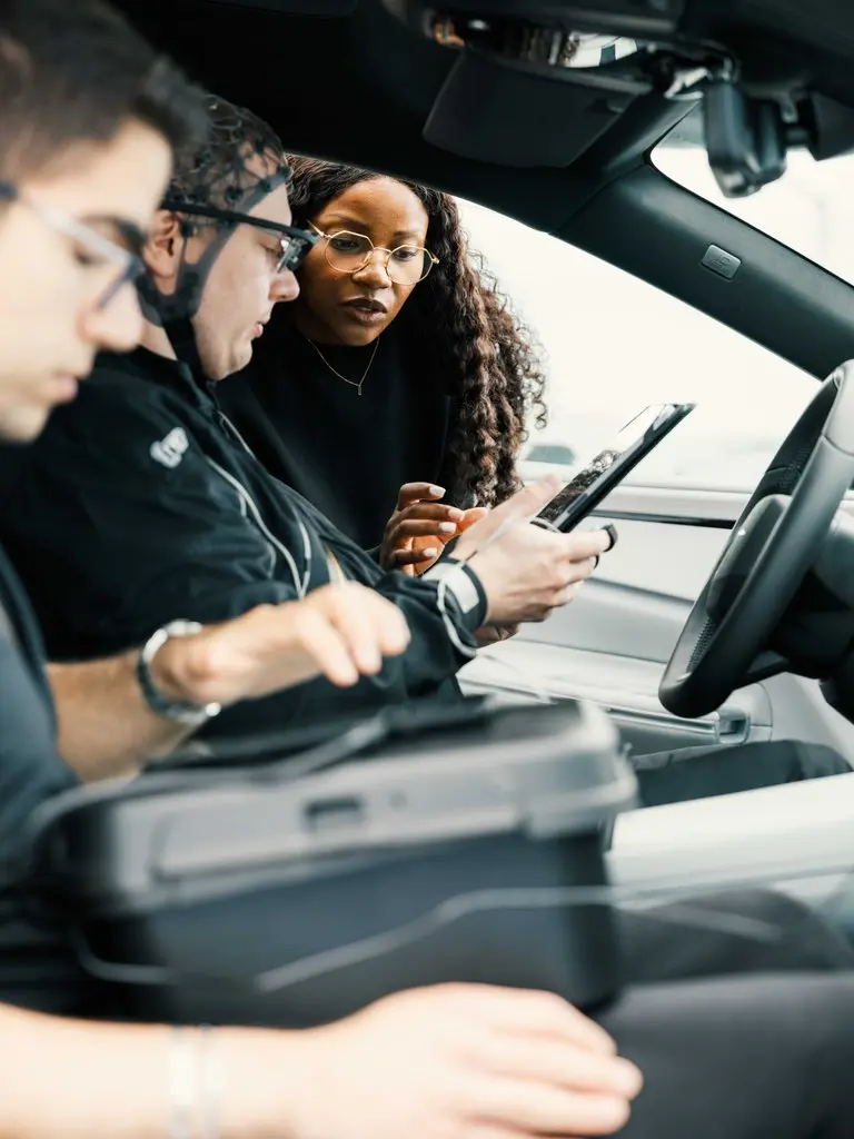 Qué se siente al volante de un Polestar 4: Oxford mide por primera vez la emoción al conducir un coche de 544 CV 12 Motor16 The anatomy of performance polestar3 Motor16