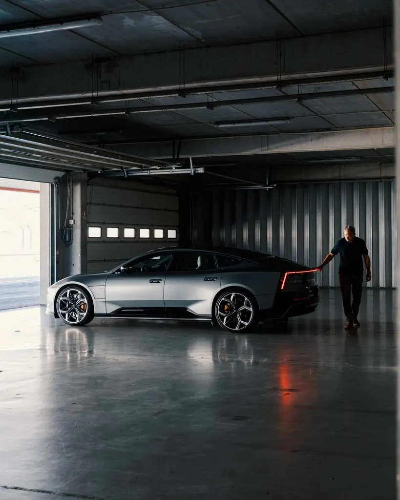 Qué se siente al volante de un Polestar 4: Oxford mide por primera vez la emoción al conducir un coche de 544 CV 17 Motor16 The anatomy of performance polestar9 Motor16