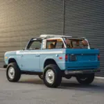 El Ford Bronco restomod de Vintage Broncos esconde un V8 Coyote de 5.0