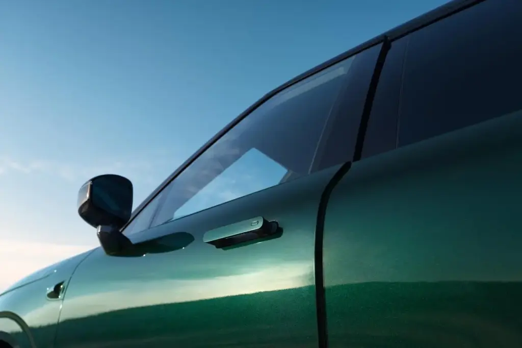 XPENG G9L: un SUV eléctrico de lujo con siete plazas y 591 kilómetros de autonomía 20 Motor16 XPeng G9L 15 Motor16