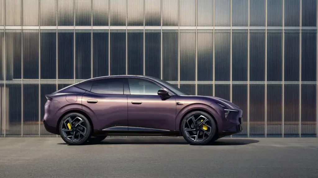 XPENG L03 PowerX Long Range: un SUV coupé con hasta 215 kilómetros en eléctrico 1 Motor16 Xpeng L03 10 Motor16