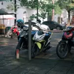 Antirrobo para moto: el candado con alarma disuade y el GPS localiza, pero solo juntos funcionan