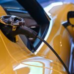 El Aston Martin Valhalla Spider estrena un PHEV de 1.079 CV con tecnología de F1 y carga enchufable