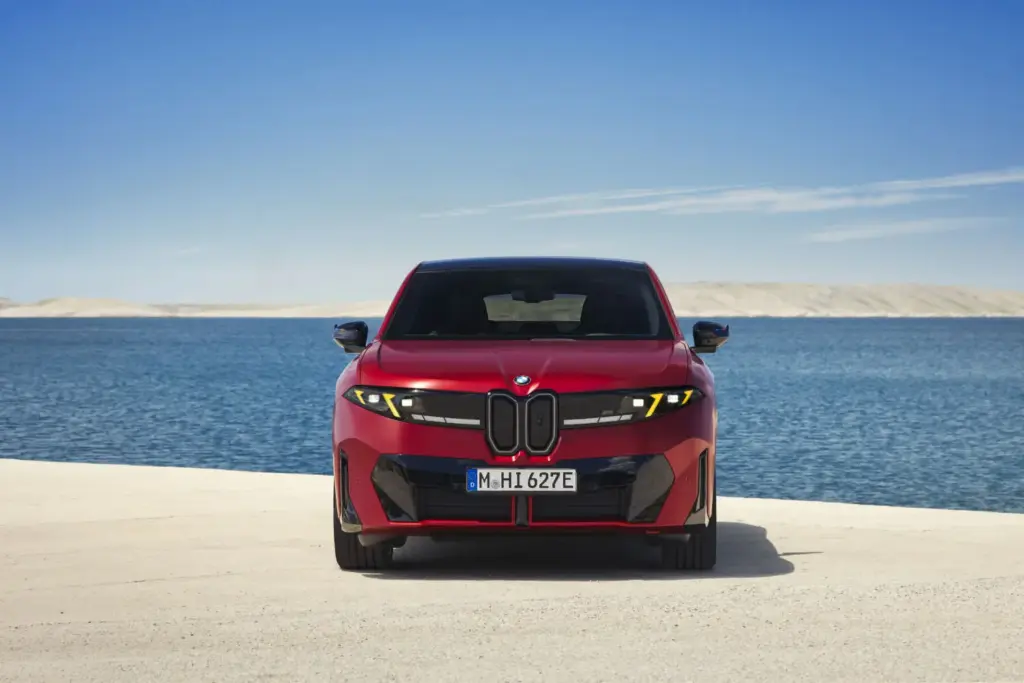 El BMW iX4 llega en marzo de 2027 con hasta 612 CV y 828 km de autonomía 7 Motor16 bmw ix4 2027 motor 16 17 Motor16