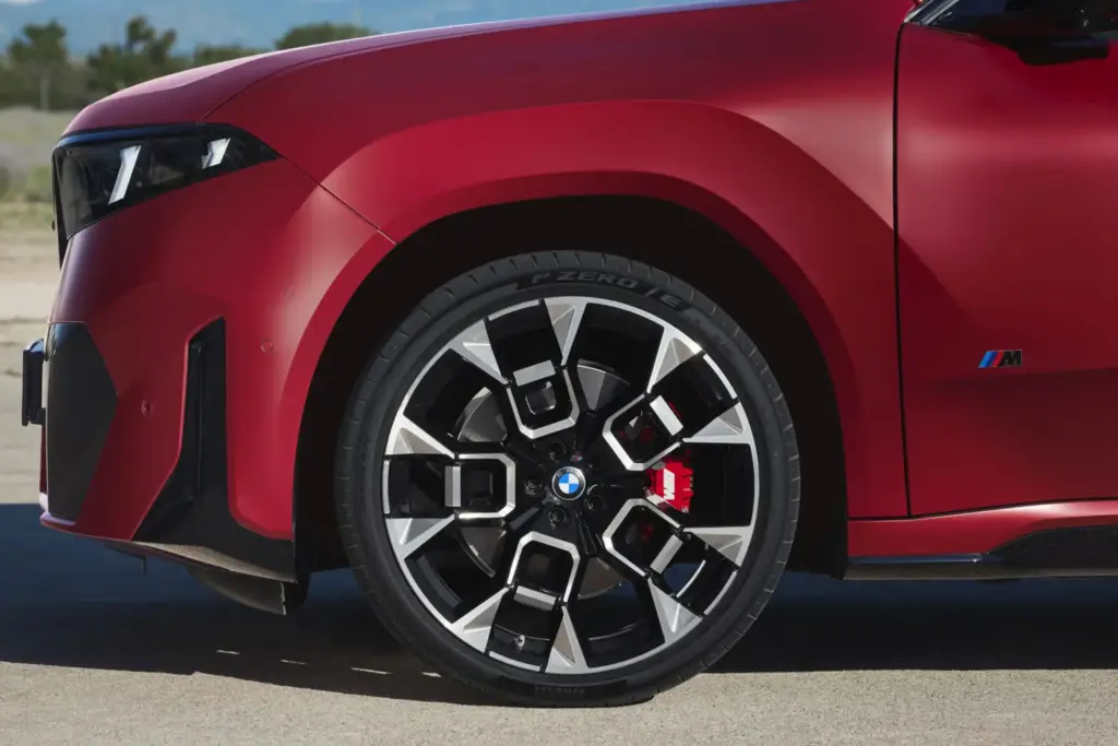El BMW iX4 llega en marzo de 2027 con hasta 612 CV y 828 km de autonomía 19 Motor16 bmw ix4 2027 motor 16 29 Motor16