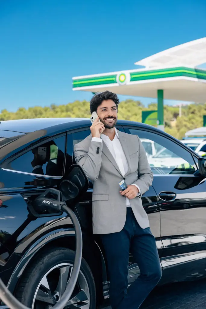 bp lanza Fuel & Charge. La solución ‘todo en uno’ para gestionar el repostaje y la carga eléctrica de flotas 7 Motor16 bp fuel charge 4 Motor16