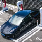 Ocho de cada diez hogares con coche eléctrico en España ya lo usan a diario