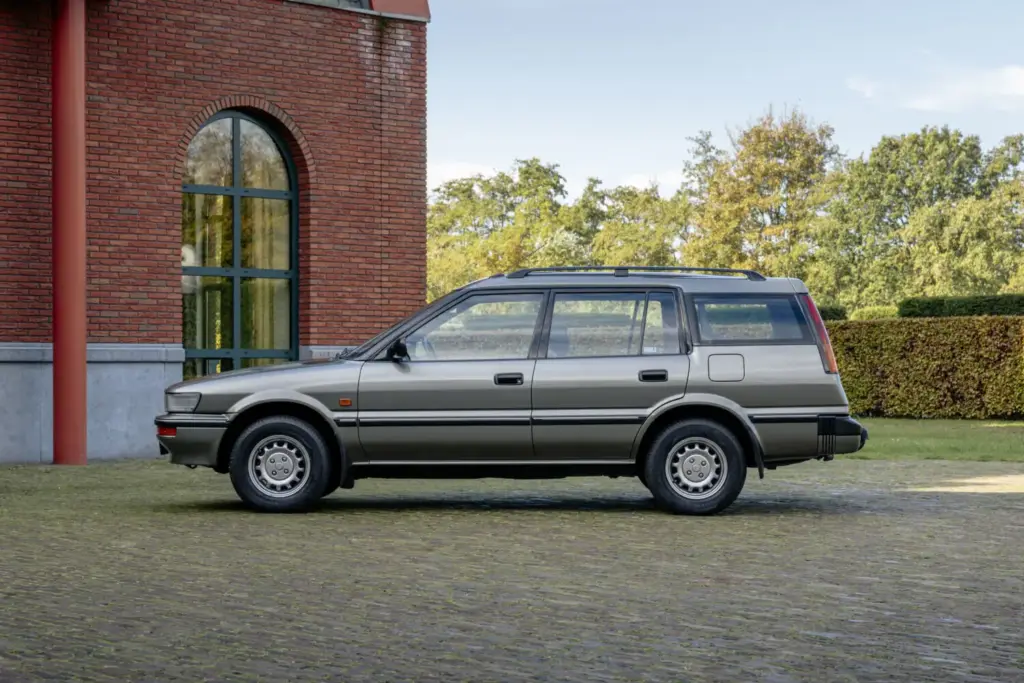 Toyota Corolla: 60 años de historia y unas cifras de récord 24 Motor16 corollaae95 002 Motor16