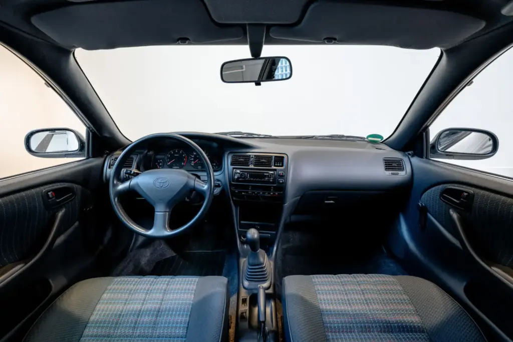 Toyota Corolla: 60 años de historia y unas cifras de récord 37 Motor16 corollae100 004 Motor16