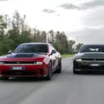 Dodge Charger: el muscle car que reinventa sus prestaciones con electricidad y seis cilindros