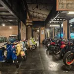 Una Ducati Monster 900 clásica con 17 km se vende por 50.000 euros: el mercado se dispara