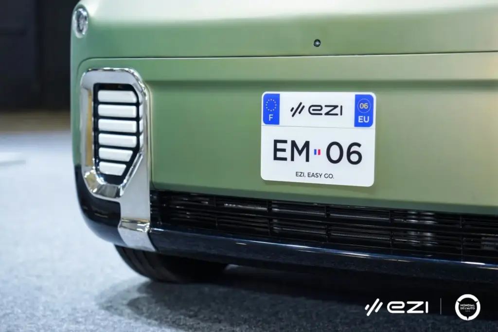 EZI EM05 y EM06: dos microcoches eléctricos con IA y 180 kilómetros de autonomía 9 Motor16 ezi EM06 3 Motor16