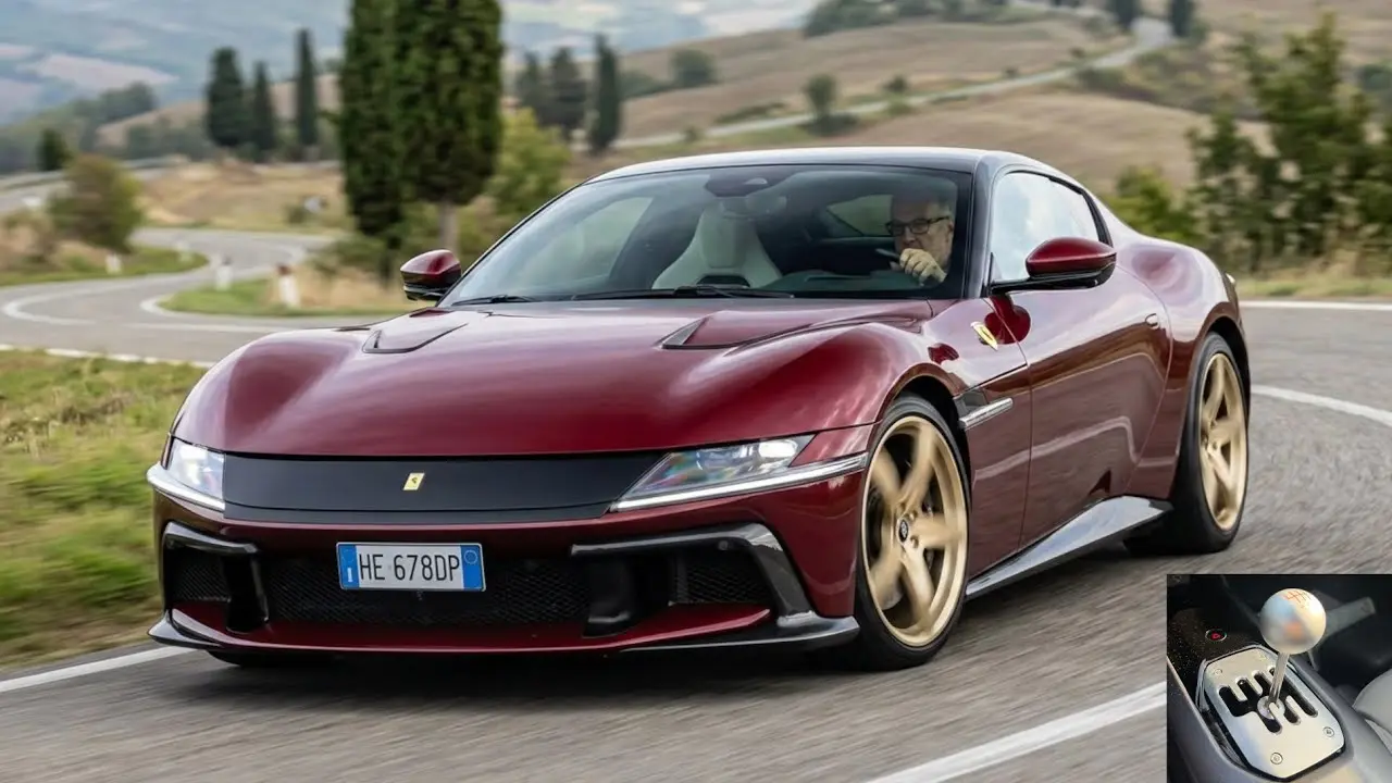 Ferrari 12 Cilindri manual