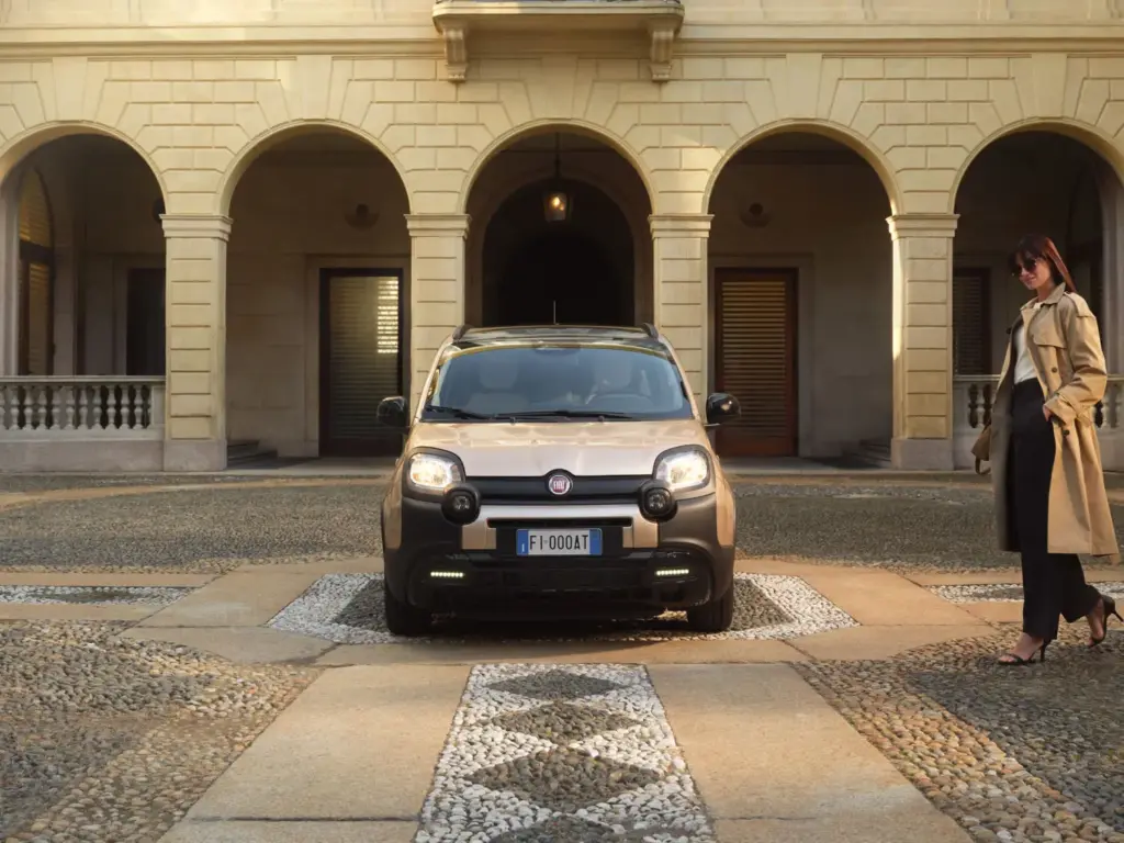 Autobianchi: El mítico nombre al que Fiat le rinde honores con este maravilloso y exclusivo Pandina 5 Motor16 fiat pandina tributo autobianchi 2 Motor16