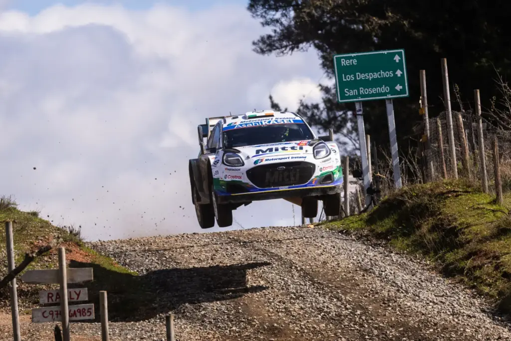 Ford vuelve al WRC en 2028 y promete crear coches de calle más emocionantes 7 Motor16 ford rally wrc 2027 18 Motor16