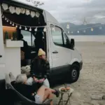 Stellantis Pro One convierte la furgoneta camper: del Peugeot Rifter de 32.000 € al Fiat Ducato de más de 100.000 €