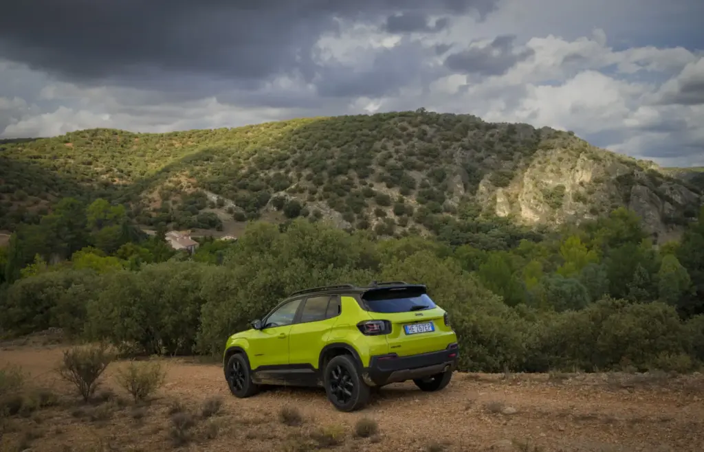 Primera prueba del Jeep Avenger 2027: Así cambia tras su renovación de mitad de ciclo 14 Motor16 Primera prueba del Jeep Avenger 2027: Así cambia tras su renovación de mitad de ciclo