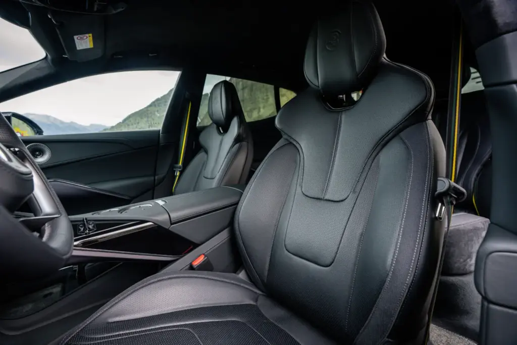 Lotus Eletre X: Este SUV híbrido enchufable de 952 CV ya tiene precio 3 Motor16 lotus eletre x 20 Motor16