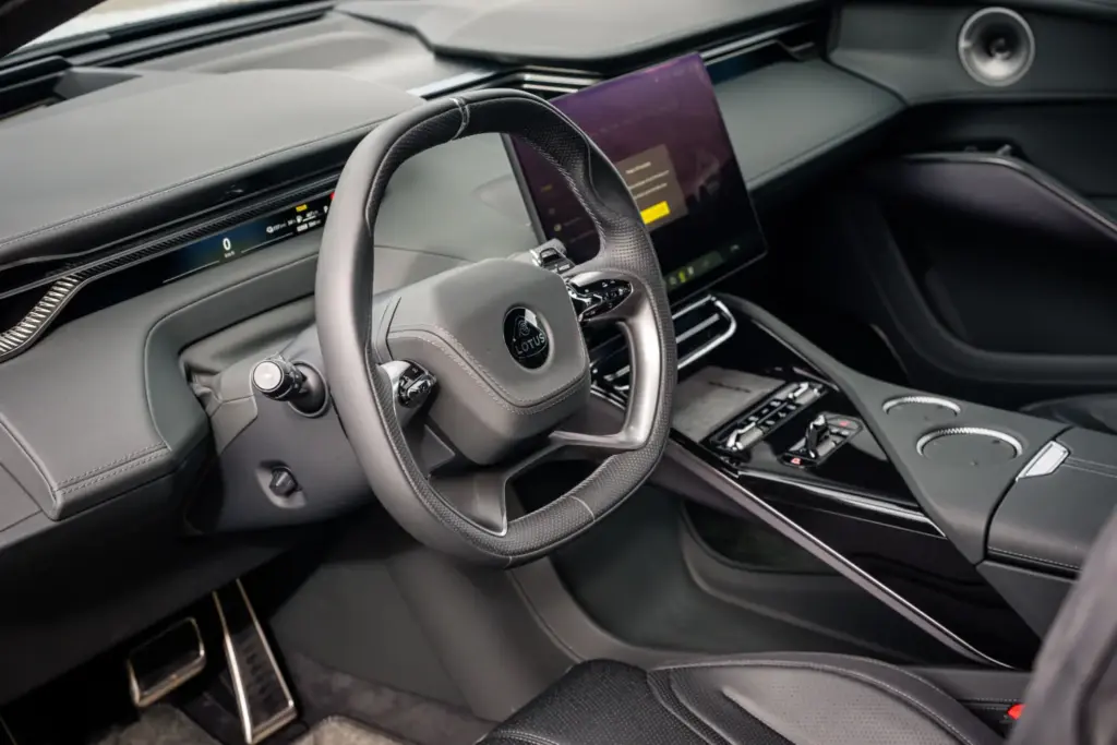 Lotus Eletre X: Este SUV híbrido enchufable de 952 CV ya tiene precio 2 Motor16 lotus eletre x 25 Motor16