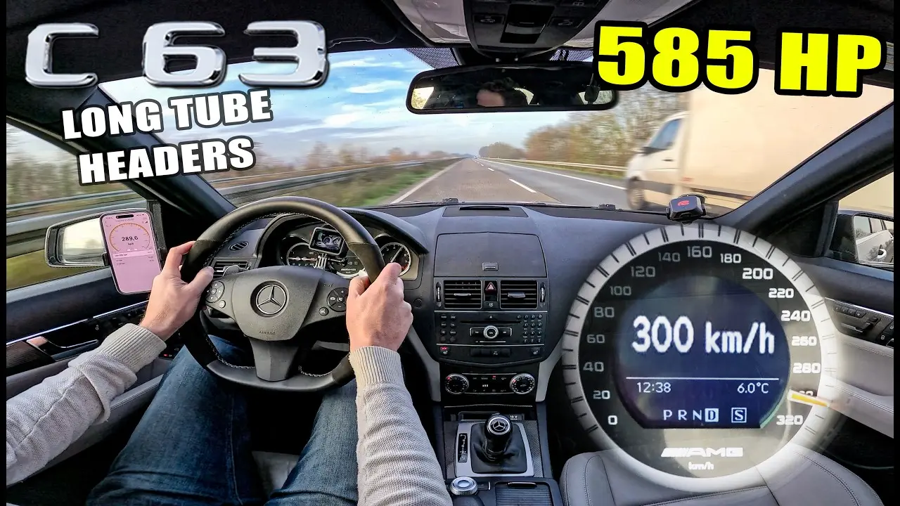 Mercedes C63 AMG