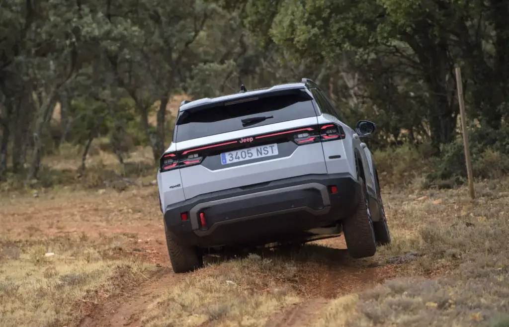 Toma de contacto del Jeep Compass 4xe: Un verdadero 4x4, le pese a quien le pese 23 Motor16 presentacion jeep compass motor 16 guadalajara 13 Motor16