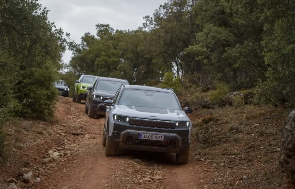 Toma de contacto del Jeep Compass 4xe: Un verdadero 4x4, le pese a quien le pese 20 Motor16 presentacion jeep compass motor 16 guadalajara 16 Motor16