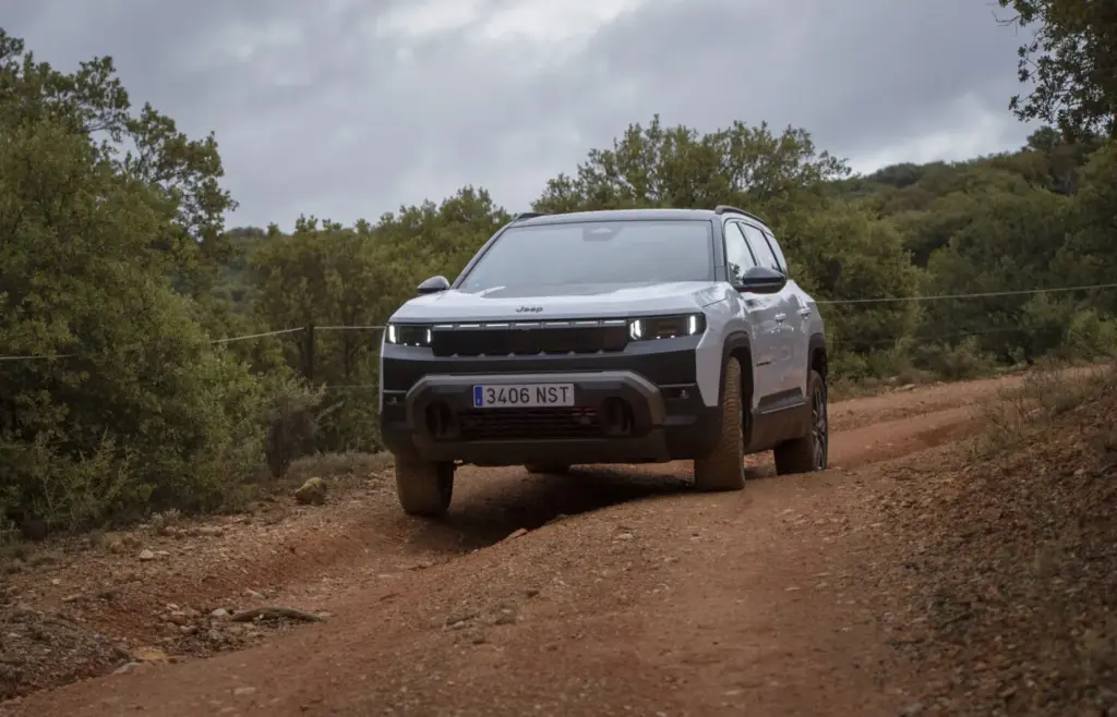 Toma de contacto del Jeep Compass 4xe: Un verdadero 4x4, le pese a quien le pese 18 Motor16 presentacion jeep compass motor 16 guadalajara 18 Motor16
