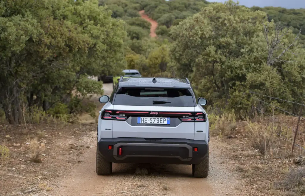 Toma de contacto del Jeep Compass 4xe: Un verdadero 4x4, le pese a quien le pese 30 Motor16 presentacion jeep compass motor 16 guadalajara 6 Motor16
