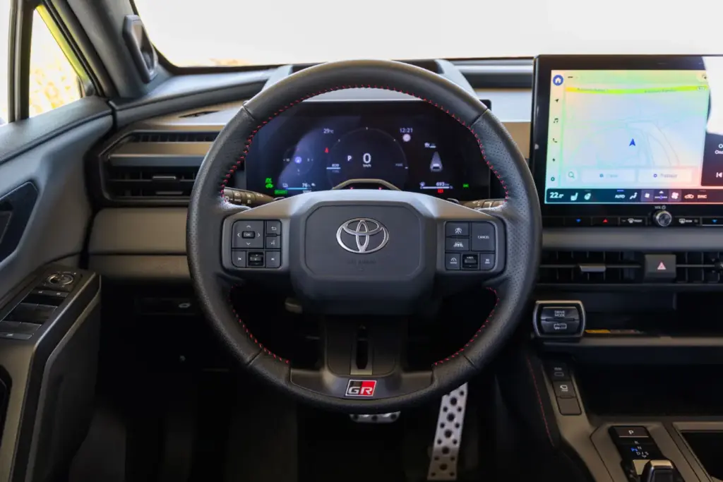 prueba Toyota RAV4 gr sport phev motor 16 10 Motor16