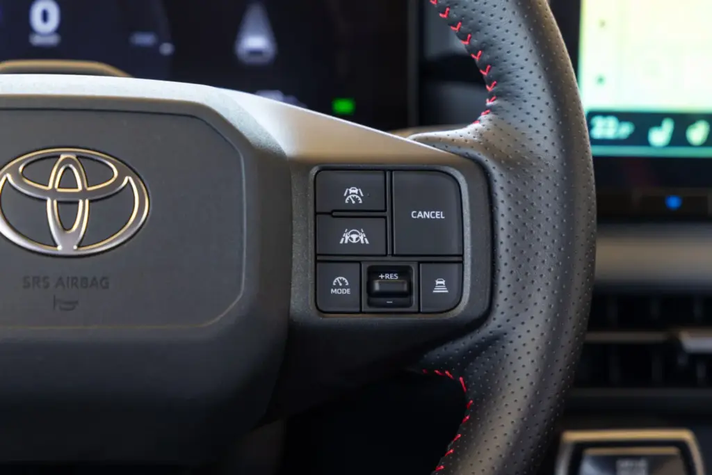 prueba Toyota RAV4 gr sport phev motor 16 12 Motor16