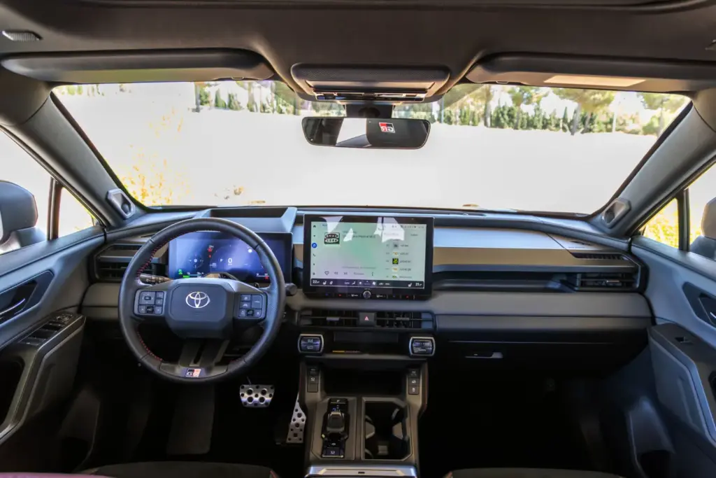 prueba Toyota RAV4 gr sport phev motor 16 3 Motor16