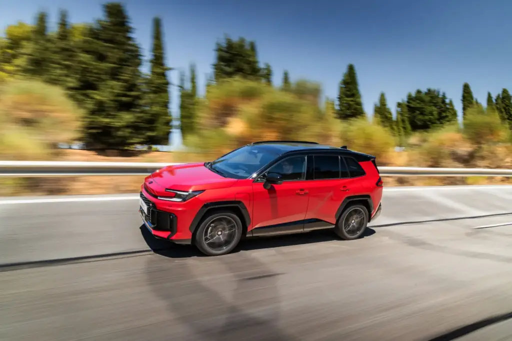 Prueba del Toyota RAV4 PHEV GR Sport AWD: Toyota lo ha vuelto a hacer