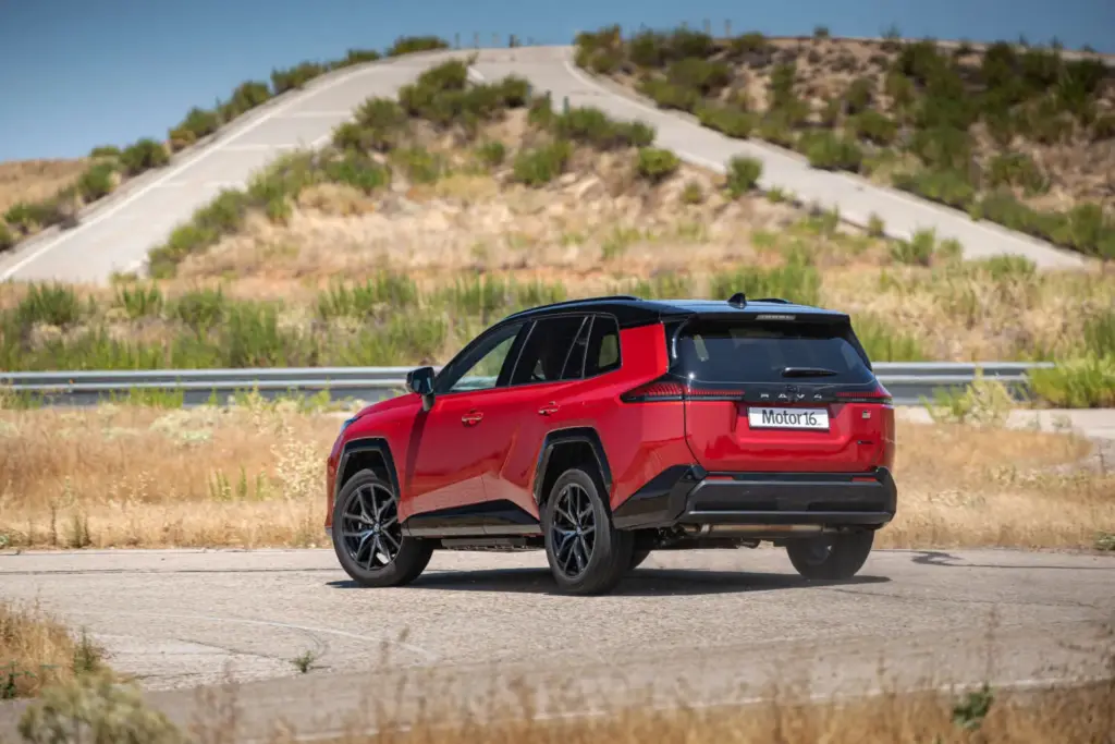 prueba Toyota RAV4 gr sport phev motor 16 37 Motor16