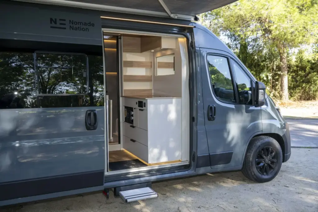 Stellantis Pro One quiere seguir dominando el mercado camper: una de cada dos unidades vendidas en España lleva su sello 82 Motor16 stellantis pro one camper fiat ducato nomade nation 1 Motor16