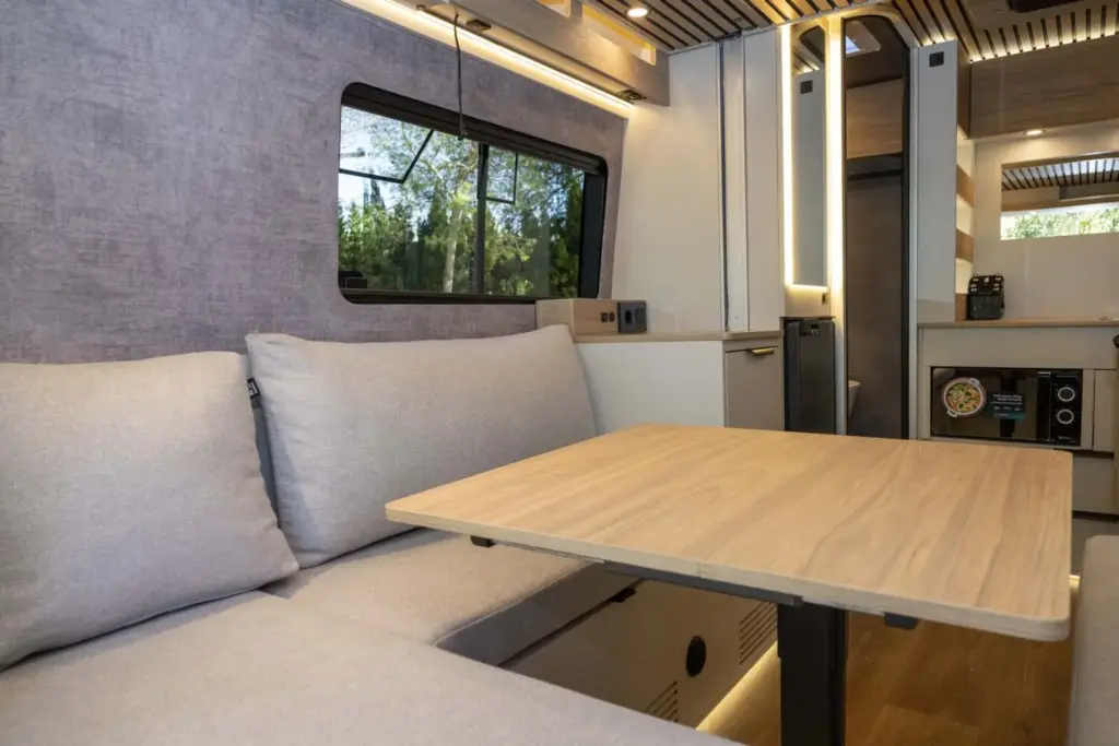 Stellantis Pro One quiere seguir dominando el mercado camper: una de cada dos unidades vendidas en España lleva su sello 103 Motor16 stellantis pro one camper fiat ducato nomade nation 21 Motor16