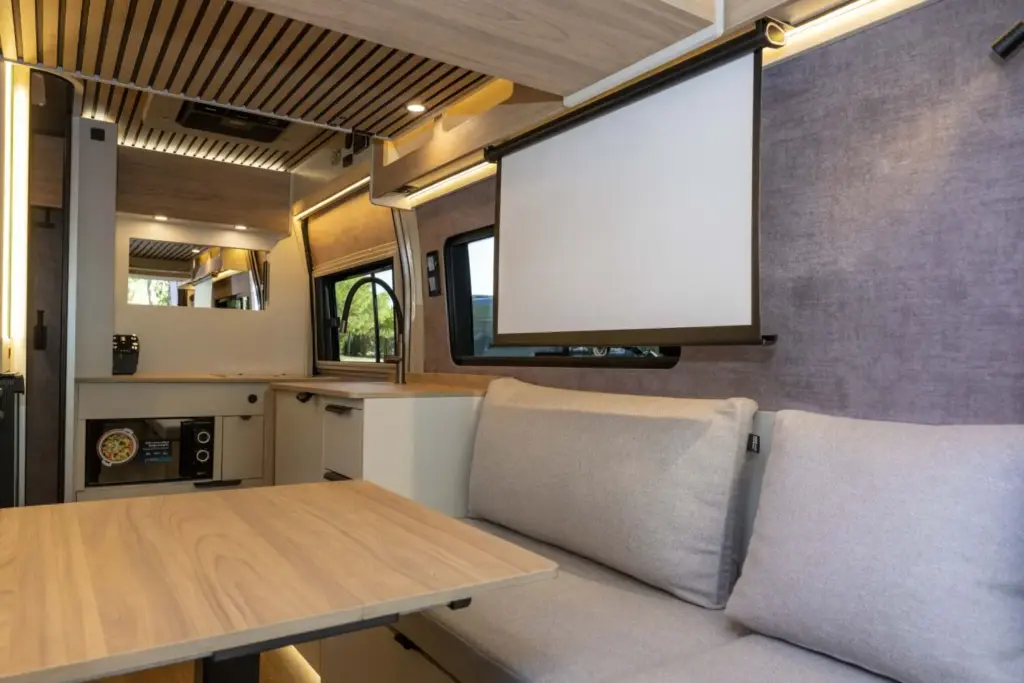 Stellantis Pro One quiere seguir dominando el mercado camper: una de cada dos unidades vendidas en España lleva su sello 104 Motor16 stellantis pro one camper fiat ducato nomade nation 22 Motor16