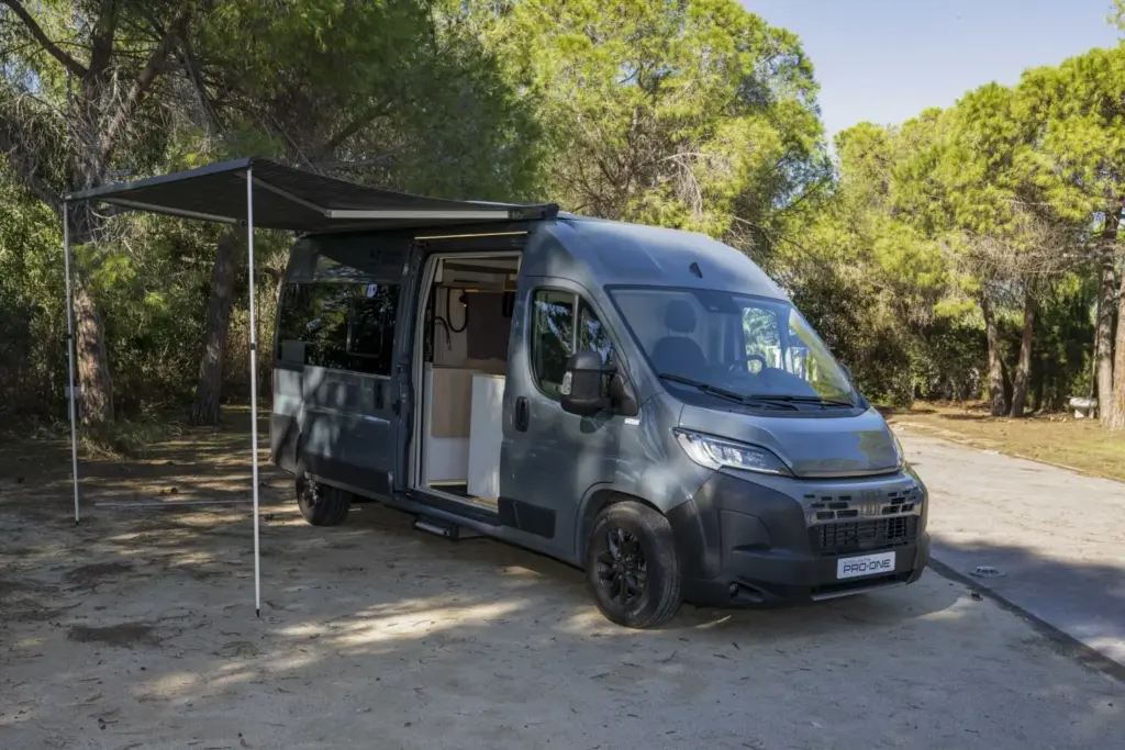 Stellantis Pro One quiere seguir dominando el mercado camper: una de cada dos unidades vendidas en España lleva su sello 86 Motor16 stellantis pro one camper fiat ducato nomade nation 4 Motor16
