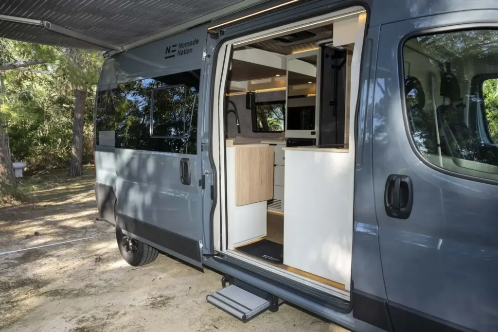 Stellantis Pro One quiere seguir dominando el mercado camper: una de cada dos unidades vendidas en España lleva su sello 87 Motor16 stellantis pro one camper fiat ducato nomade nation 5 Motor16