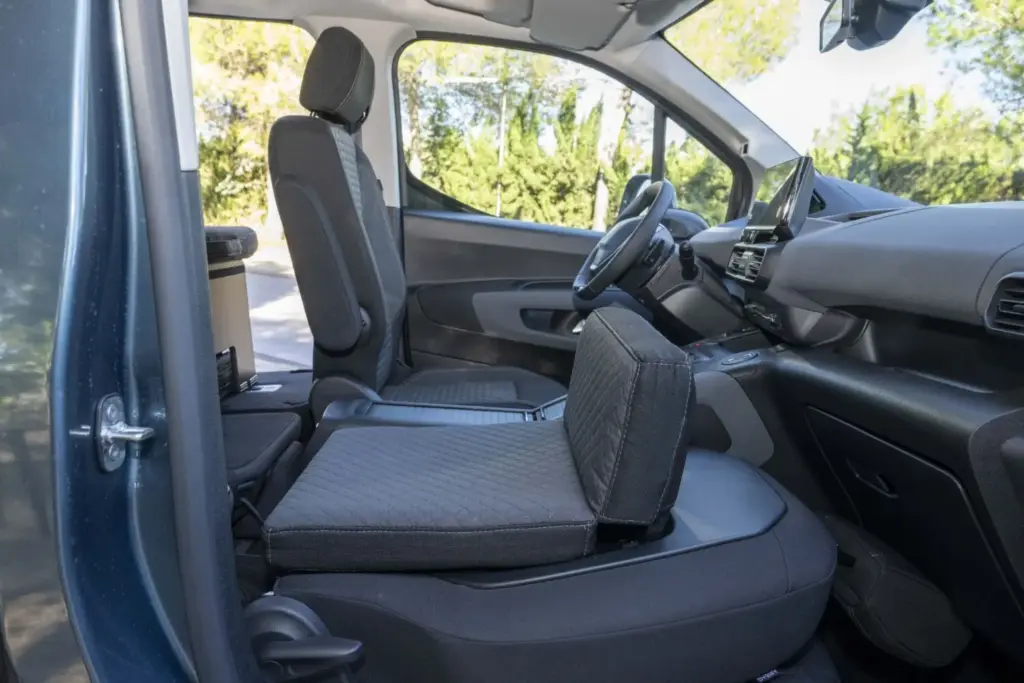Stellantis Pro One quiere seguir dominando el mercado camper: una de cada dos unidades vendidas en España lleva su sello 6 Motor16 stellantis pro one camper peugeot rifter tikervan 23 Motor16