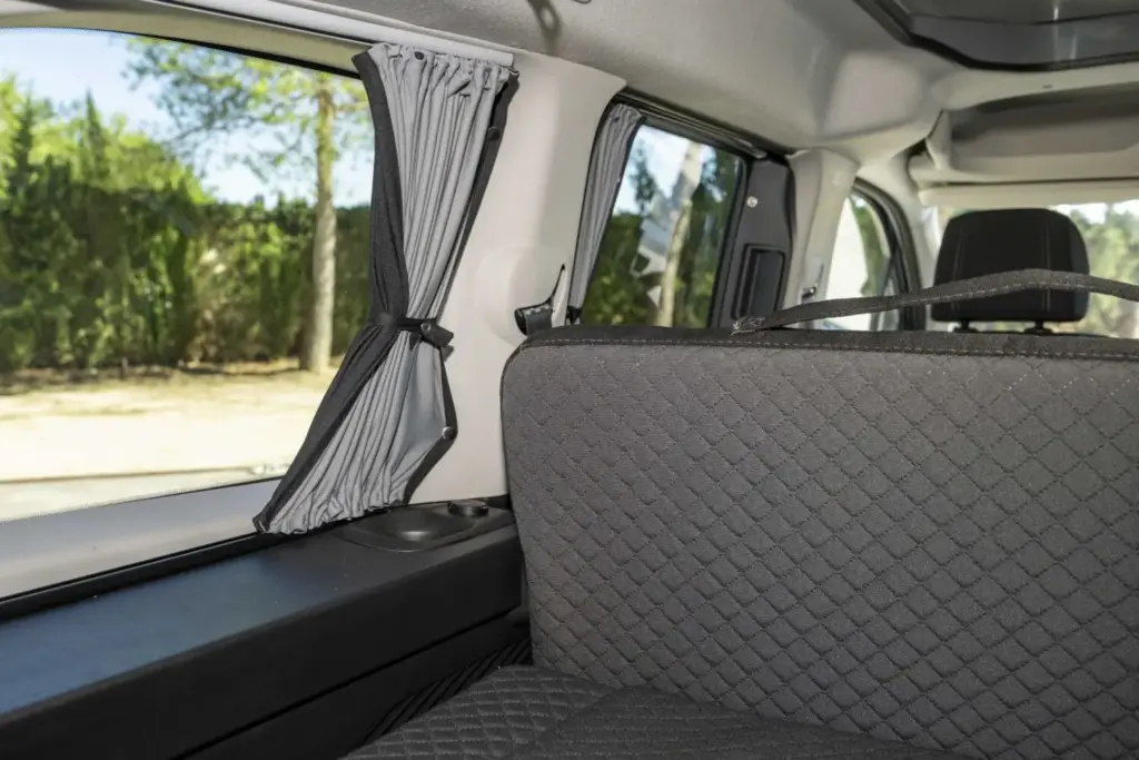 Stellantis Pro One quiere seguir dominando el mercado camper: una de cada dos unidades vendidas en España lleva su sello 35 Motor16 stellantis pro one camper peugeot rifter tikervan 9 Motor16